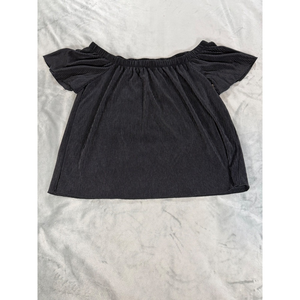 Guess Womens‎ Black Accordion Pleat Off Shoulder Top Flutter Sleeve Size M